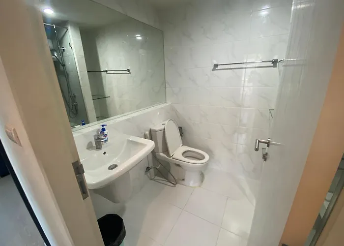 Apartment Bts Onnut One Bedroom Free Wifi Quiet Bangkok